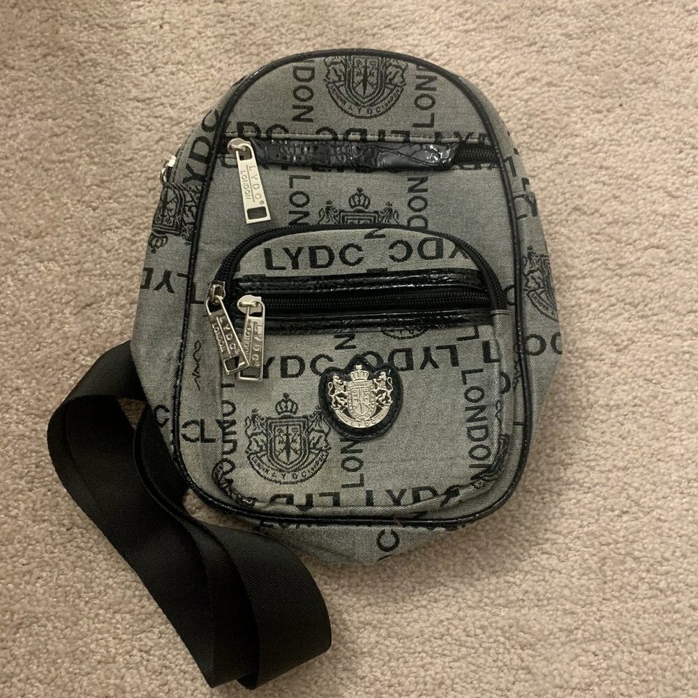 LYDC London Jacquard One Strap Style Bag. B58